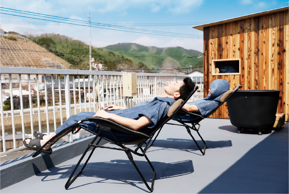 サウナの後の水風呂完備